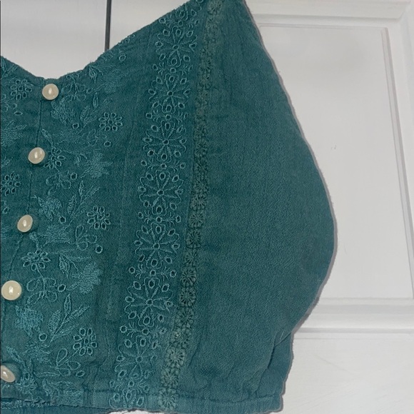 American Eagle Outfitters Green Crop Buttoned Tank Top - Picture 5 of 5